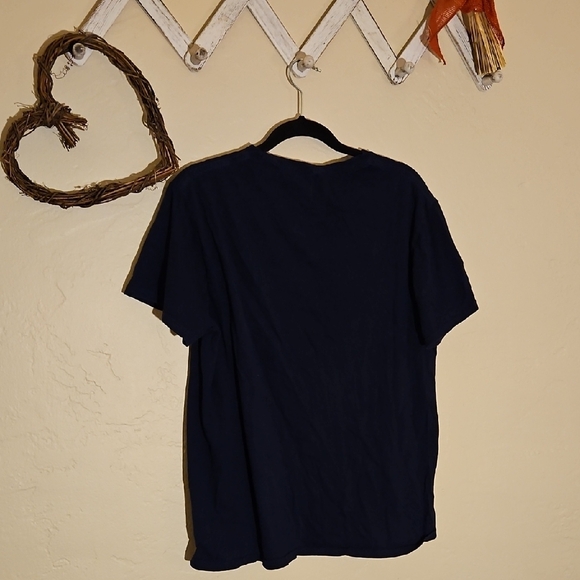 Deserted Island Getaways Black Tee - Picture 4 of 4